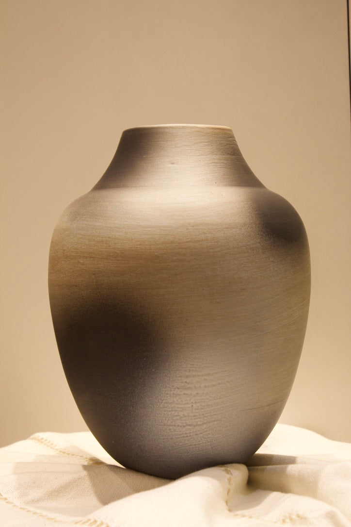 Beige Black Pottery