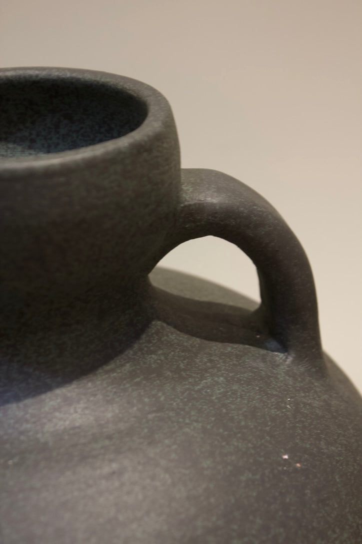 Black Grey Pottery